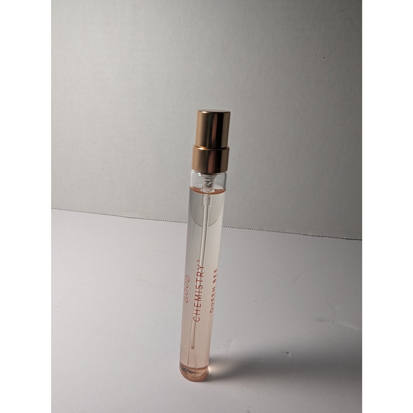 Good Chemistry Queen Bee Travel Spray Perfume Black Currant+Peony+Amber 10mL