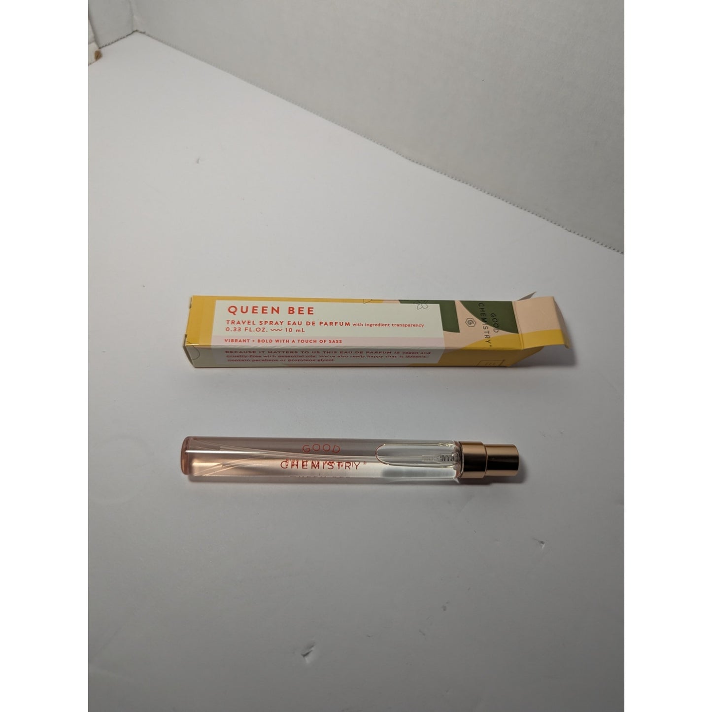 Good Chemistry Queen Bee Travel Spray Perfume Black Currant+Peony+Amber 10mL