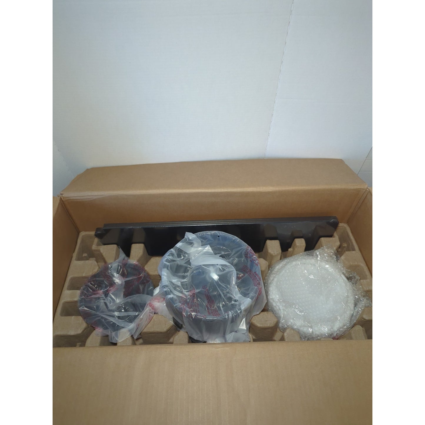 Hampton Bay 52 in Madison Indoor Ceiling Fan Matte Black Frosted Opal Glass Shade