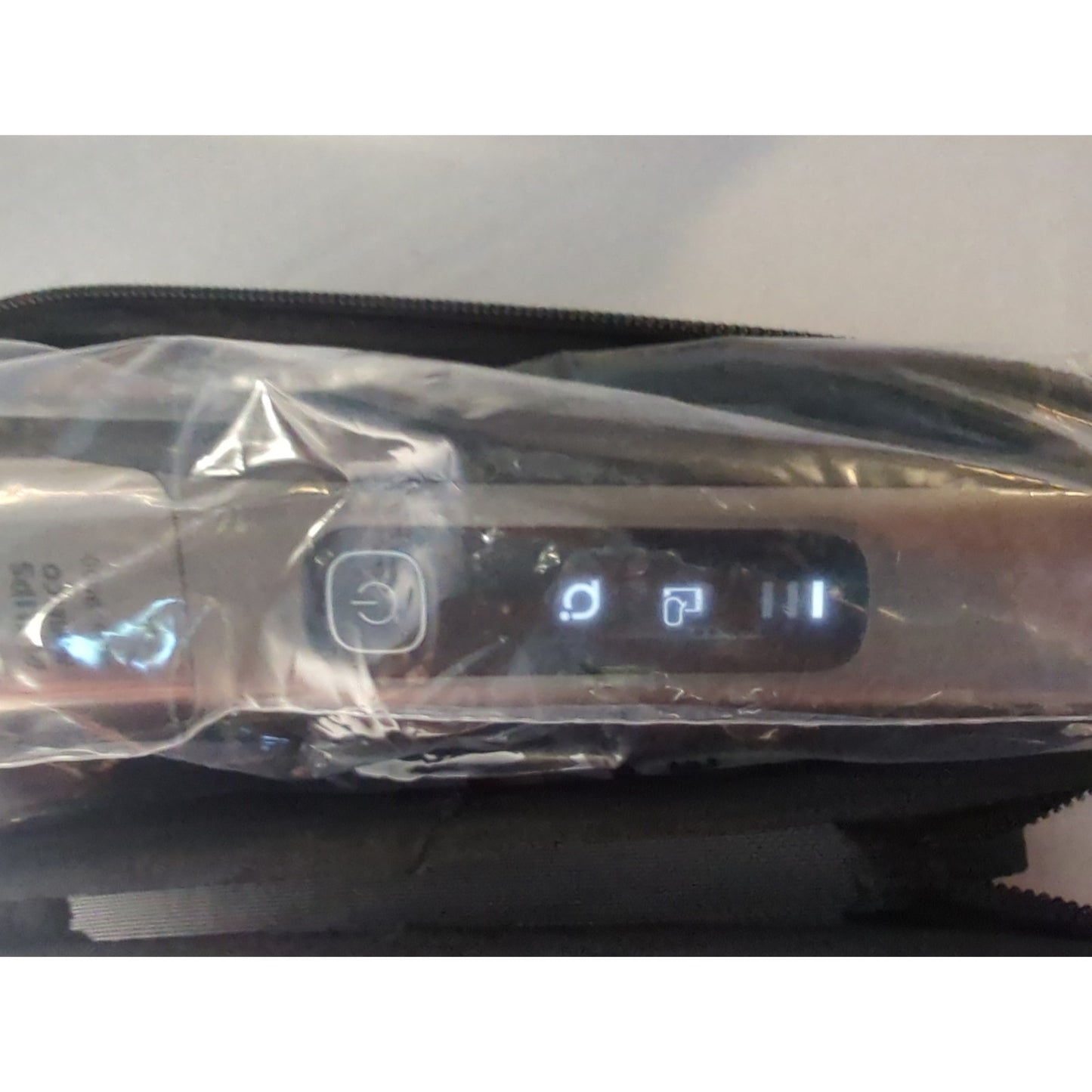 Philips Norelco Mens Shaver 9400 SenseIQ Technology ComfortGlide